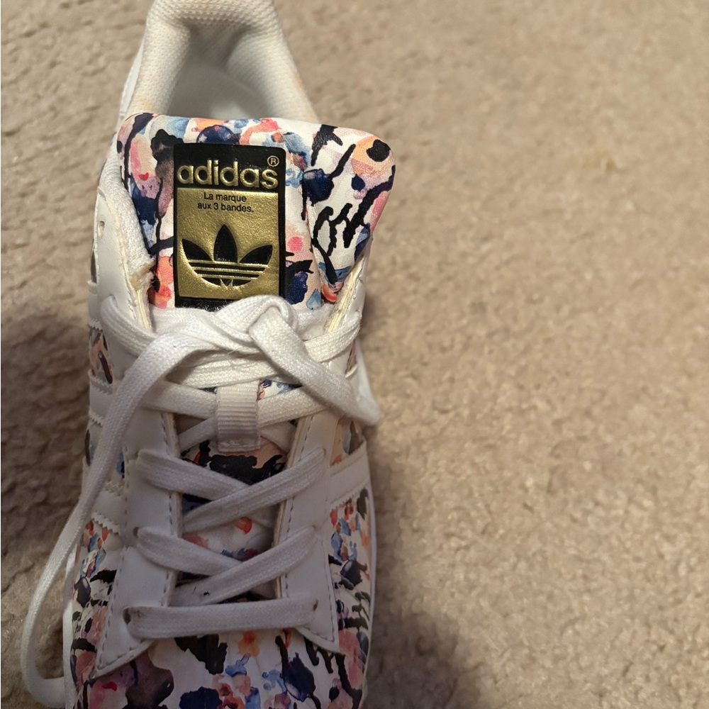 Adidas Superstar floral print shell toes 5 unisex, special edition